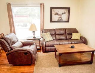 1st Base Apt 1 All Star Baseball Rentals - 2