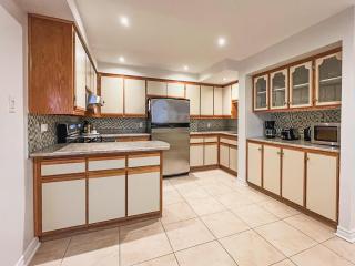Spacious House near Downtown MTL - Montreal - 2