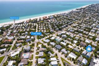 4 Bedrooms with private lagoon-style pool, & tiki bar - Holmes Beach - 9