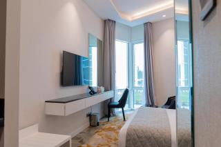 eStay Hotel - 7