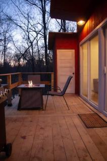 Romantic Wooded Treehouse Oasis - 1