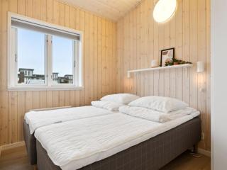 Holiday Home Halvor - 275m from the sea by Interhome - Bogentved - 1