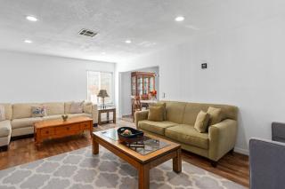 Indio Home with Heated Pool 2 Mi to Coachella! - Indio - 4