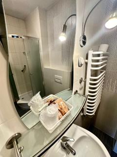 Hotel Pod Dębami - Ostrów Wielkopolski - 7