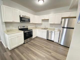 3rd Base Apt 1 All Star Baseball Rentals - Oneonta - 7
