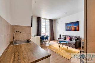 62 - Beautiful Apartment Triangle d- 100m from Champs-Elysees - Paris - 8