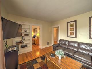 2nd Base Apt 2 All Star Baseball Rentals - 7