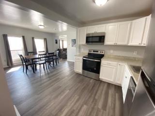 3rd Base Apt 2 All Star Baseball Rentals - Oneonta - 8