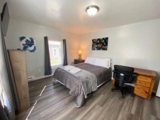 3rd Base Apt 2 All Star Baseball Rentals - Oneonta - 1