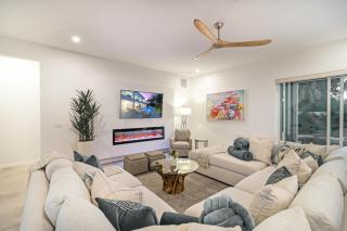 The Palace on Clematis - 2585 - Sarasota - 2