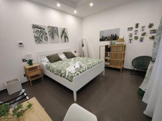 Sorrento Garden Room - 4