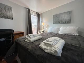 Home Plate Apt 2 All Star Baseball Rentals - 4