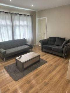 Spacious and homely House - Nottingham - 6