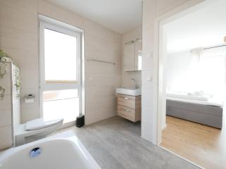 85qm, Parkplatz, zentral, großer Balkon, 2 Bäder - Paderborn - 4