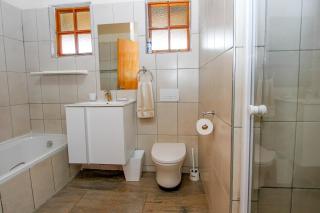 19 Mount Champagne - Winterton - 2