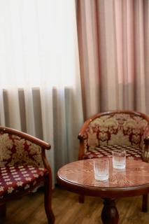 Royal Renaissance Hotel - Yerevan - 5