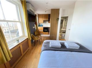 Portobello Road Artistic Studios 'BUDGET' - Londen - 6