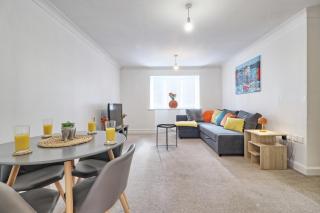 Hythe Hill Home - Colchester - 4