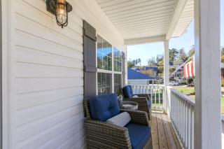 House #46 Grits Carlton Lakefront (no pets) - Centre - 8