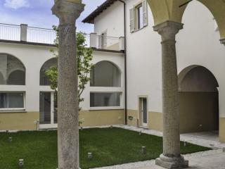 Apartment Le Volte by Interhome - Porto Valtravaglia - 9