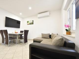 Apartment Vili by Interhome - Obrovac (Obrovazzo) - 9