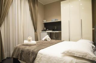 Residence Black & White - 4