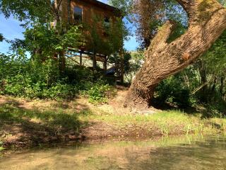 Delightful Treehouse w private beach - Mostar - 0