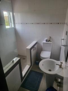 KINGS AVENUE SERVICE APARTMENTS - 8