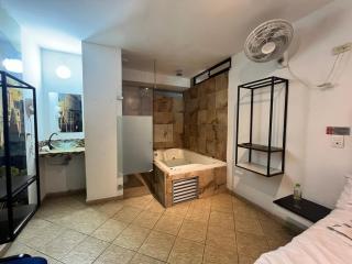 Hotel Natural Medellin - 1