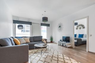 City center apartment with free parking and sauna - 4