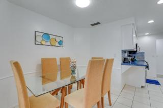 Englewood Home with Shared Pool and Screened Lanai! - Englewood - 4
