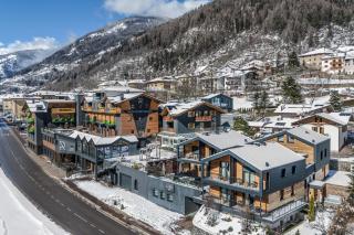 Hotel Ravelli Luxury Spa - Mezzana - 8