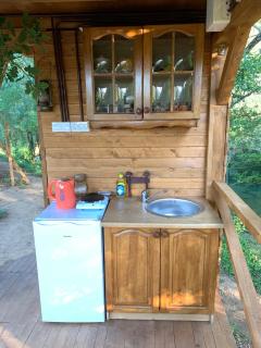 Delightful Treehouse w private beach - Mostar - 9