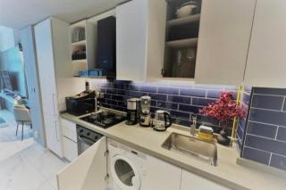 Modern Apartment close to Burj Khalifa - Al Faq‘ - 2