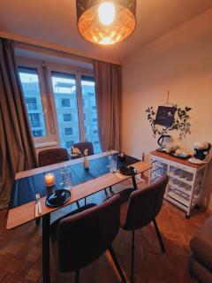 Schöne 2,5 Zimmer Wohnung mit Balkon und Parkplatz - Graz - 7