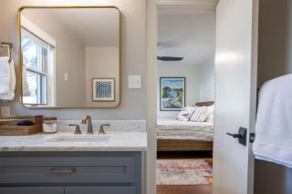 Updated 4/3 - Walk to Landa Park & Schlitterbahn! - 4