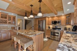 Village Treehouse #1 - Mammoth Lakes - 4