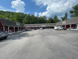The Valley Inn - Maggie Valley - 0