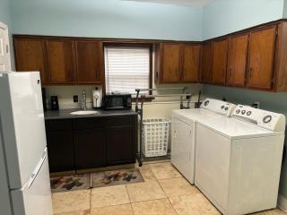 Cozy 2-bedroom unit in beautiful New Orleans with WiFi, AC - 1