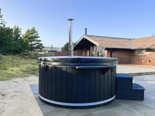 Holiday Home Tilda - 900m from the sea by Interhome - Bjerregård - 0