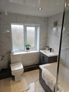 Beautiful Home from Home in Manchester - Manchester - 9