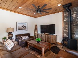 Sego Lily-Amazing Views, Hot Tub, Fire Pit, Stargazing - Orderville - 5