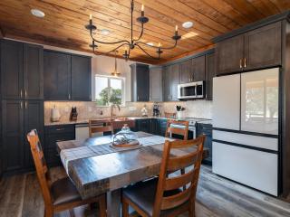 Sego Lily-Amazing Views, Hot Tub, Fire Pit, Stargazing - Orderville - 7