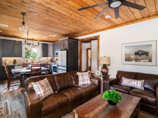 Sego Lily-Amazing Views, Hot Tub, Fire Pit, Stargazing - Orderville - 8