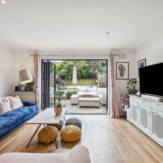 Kings Cross Walking Distance Luxury Private Garden House - Londra - 7