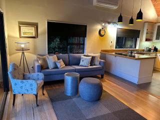 Whisper Cottage - Onetangi - 5