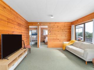 Sandy Haven - Matarangi Holiday Home - Whitianga - 4