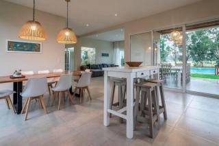 Beautiful family home with views of the polo field - Costa Esmeralda - 7