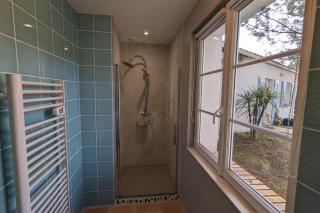 Comfortable and nice house with a beautiful garden - 2