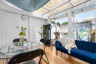 South Melbourne Beach cottage- 2km city. - 0